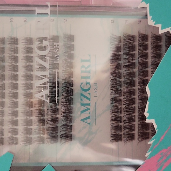 Brand New AMZGIRL DIY LASH EXTENSION KIT-147pc - Picture 3 of 4